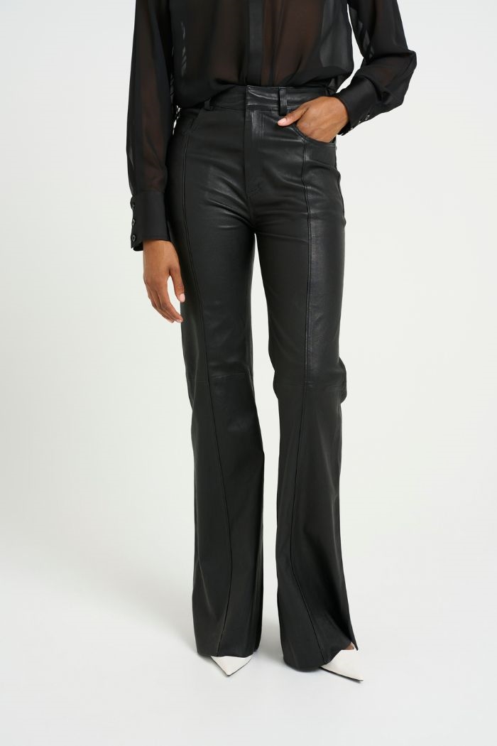 Blakely Flared leather pants, Black