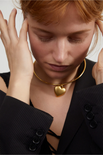 Trine Tuxen, Jemma Collar, Goldplated